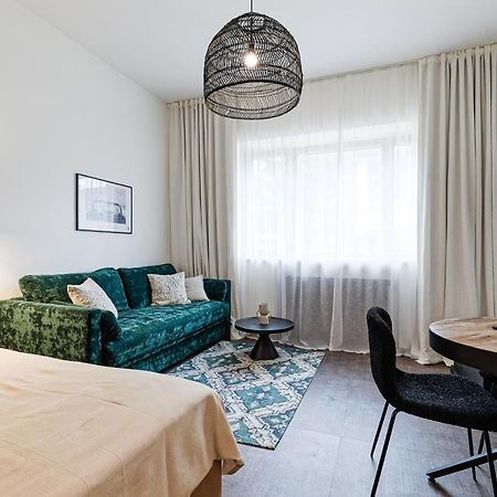 Old Town Studio Apartment Aia 5A Tallinn Luaran gambar